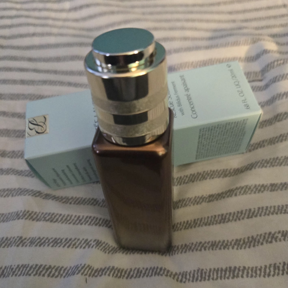 Estée Lauder Advanced Night Repair Rescue Solution - Picture 3 of 5